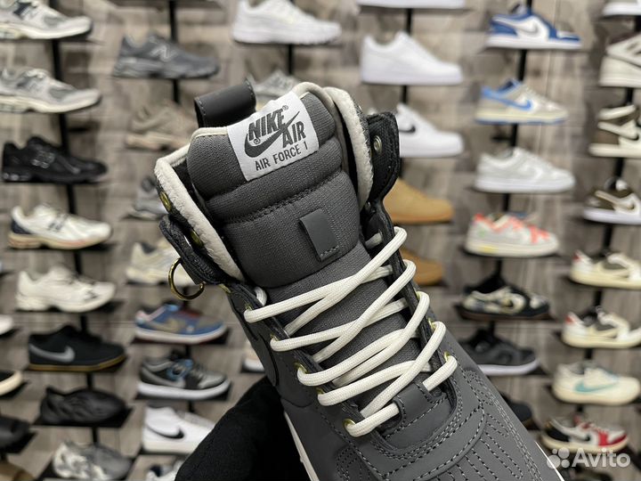 Кроссовки на февральскую погоду