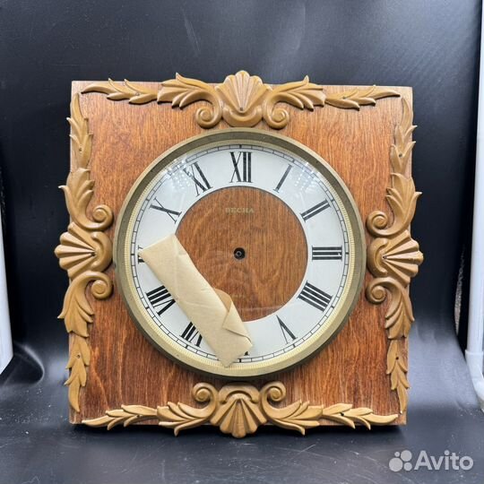 Настенные часы Весна кварц старинные СССР винтаж
