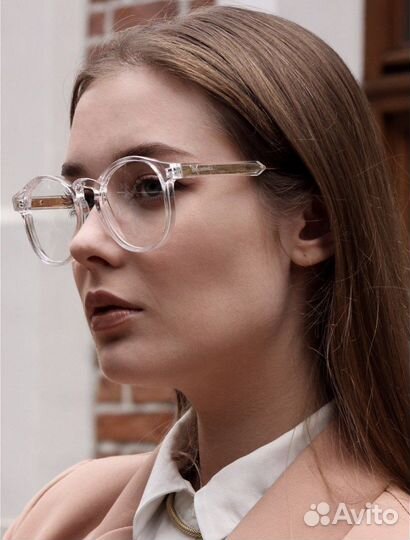 Очки прозрачные, оправа женская