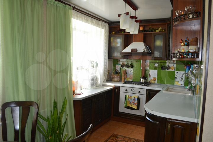 4-к. квартира, 90 м², 3/5 эт.