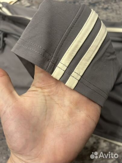 Костюм спортивный