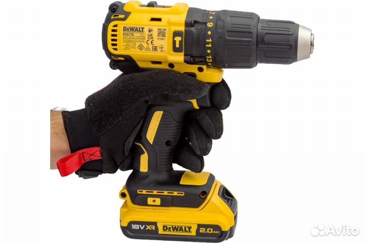 Аккумуляторная ударная дрель Dewalt DCD778D2T-QW