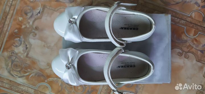 Туфли праздничные на девочку