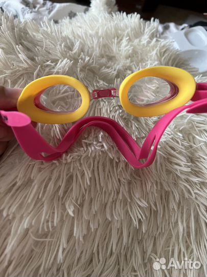 Детские очки для плавания и нарукавники