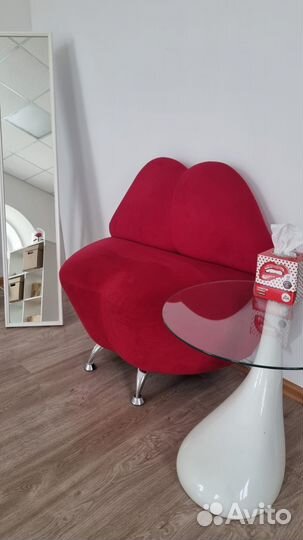 Продам дизайнерский диван