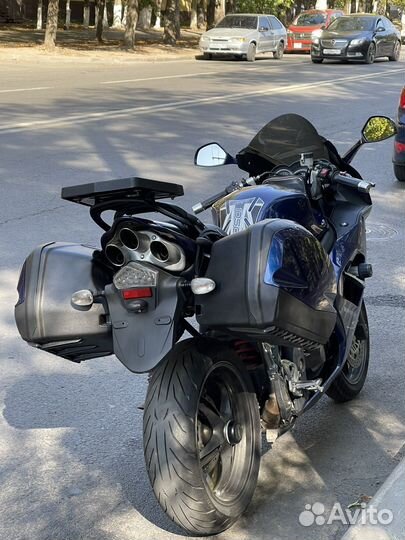 Triumph sprint ST1050