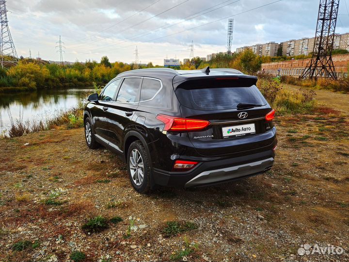 Hyundai Santa Fe 2.0 AT, 2019, 125 000 км