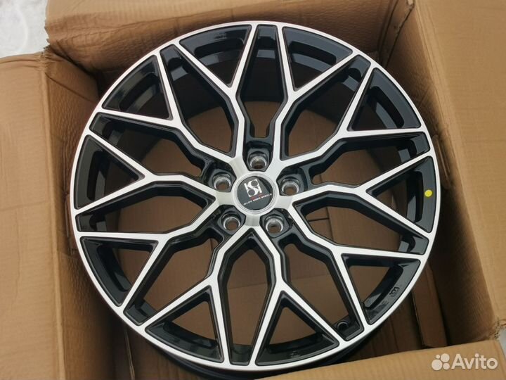 Диски Vossen HF2 r17 Toyota/Kia/Mazda/Nissan/Lexus