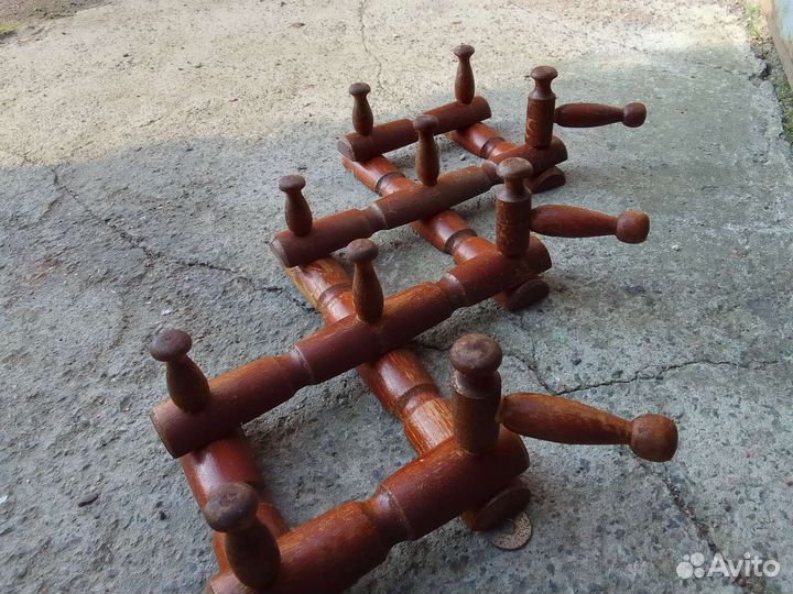 Старинная вешалка