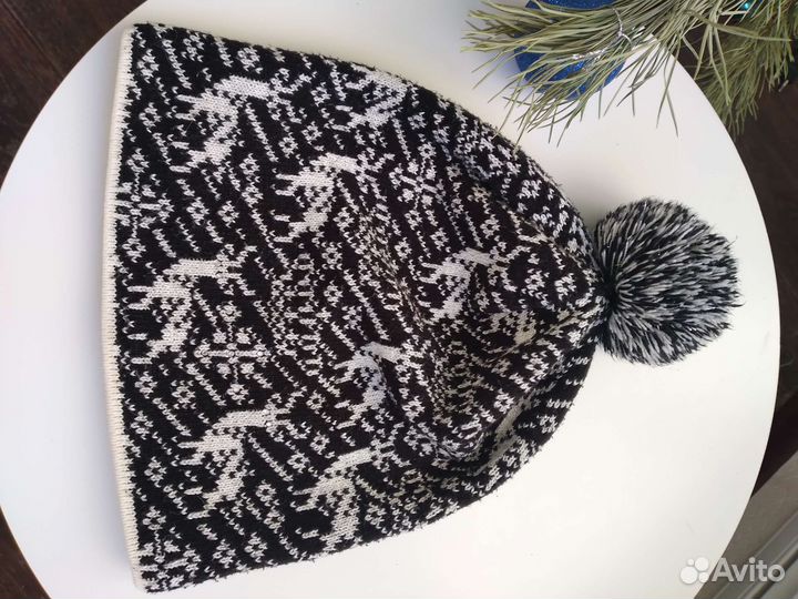 Шапки вязаные пакетом