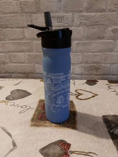 Бутылка для воды и напитков. Детям в школу