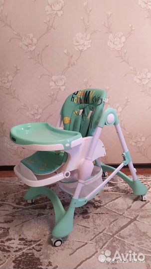 Стульчик для кормления babyton