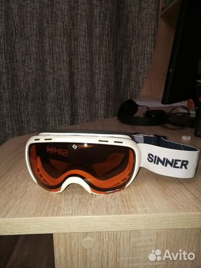 Горнолыжные очки