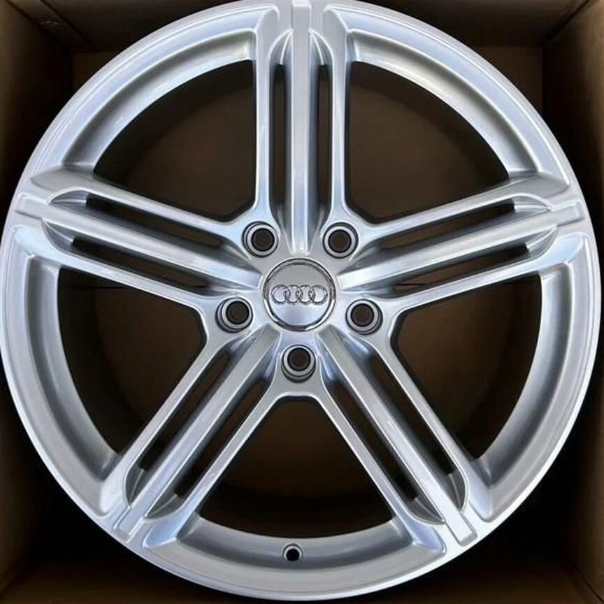 Replica NN BY 482A : 9x20 5*130 Et:45 Dia:71,6 HB