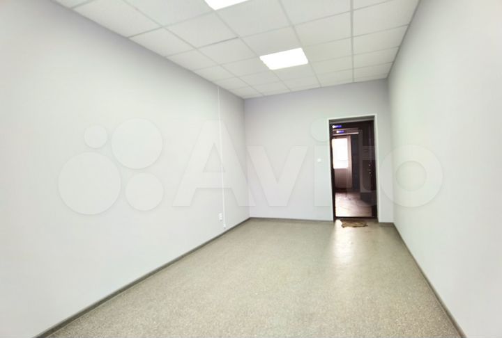 Офис 27 м с водой на 1-м этаже из 2-х кабинетов