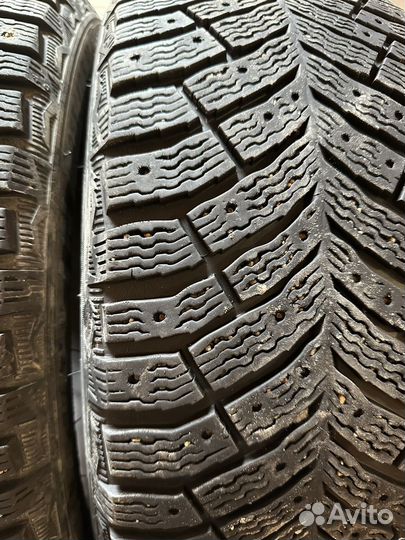 Michelin X-Ice North 4 255/40 R18 и 225/45 R18 99T