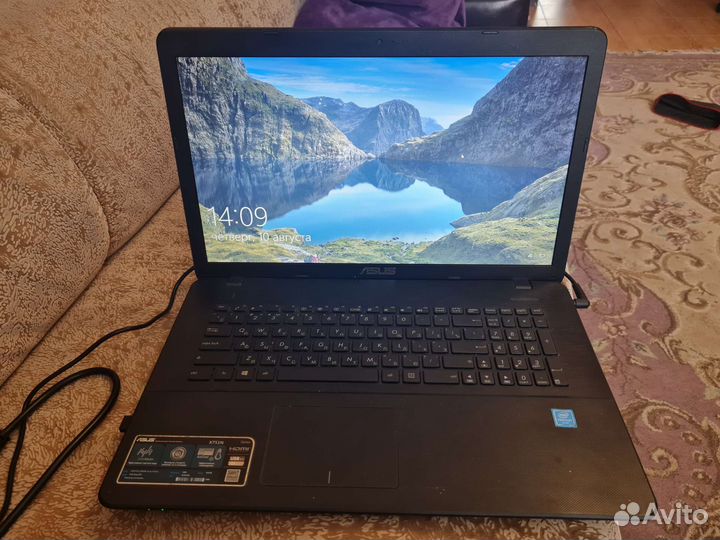 Ноутбук asus