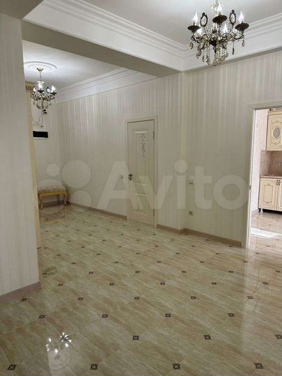 3-к. квартира, 125 м², 2/9 эт.