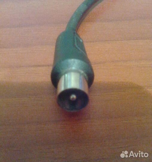 Кабель от видеомагнитофона. Или обмен