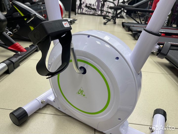 Велотренажер DFC B504B магнитный