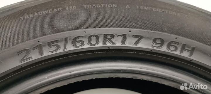 Kumho Solus SA01 KH32 215/60 R17