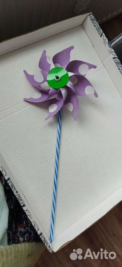 Игрушка вертушка