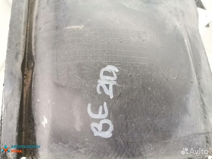 Защита арок передняя левая (подкрылок) Opel Astra