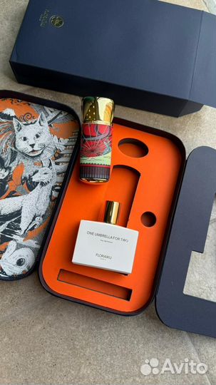 Floraiku one umbrella for two