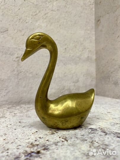 Статуэтка Лебедь
