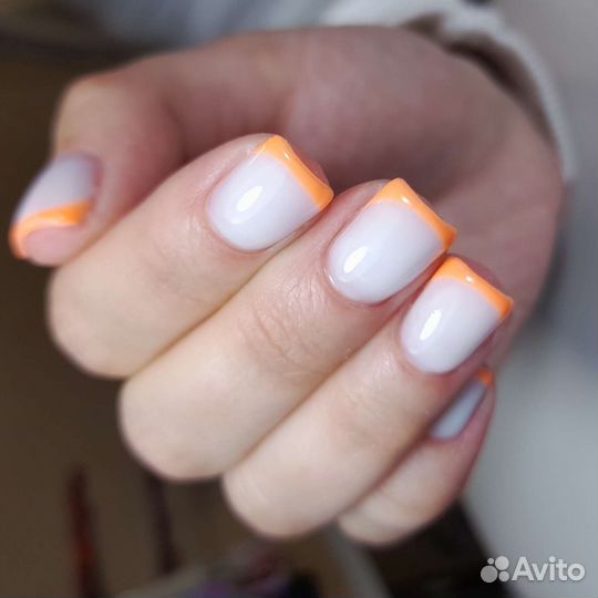 Маникюр, педикюр,пр Славы