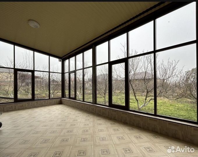 Олиминовой окна витражи