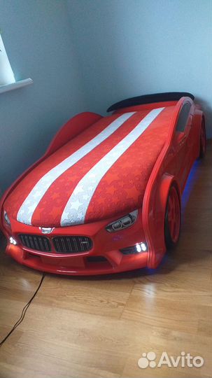 Детская кровать машина с подсветкой