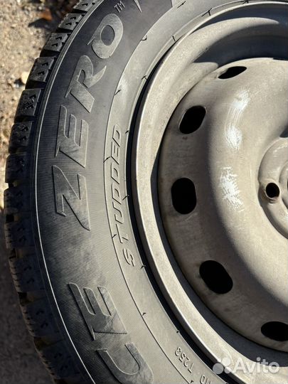 Pirelli Ice Zero 185/65 R15