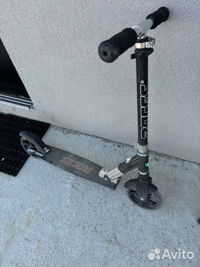 Самокат roces 175