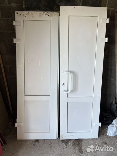 Двери пластиковые бу