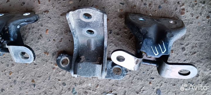 Петли дверные kia rio 3