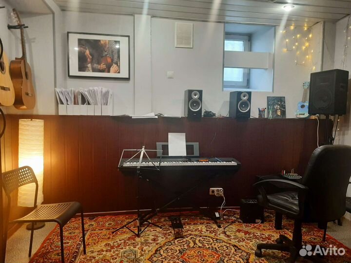 Репетиторий / коворкинг / аудитория