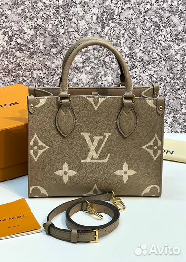 Сумка Louis Vuitton Onthego PM