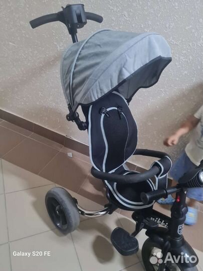 Детский велосипед с родительской ручкой