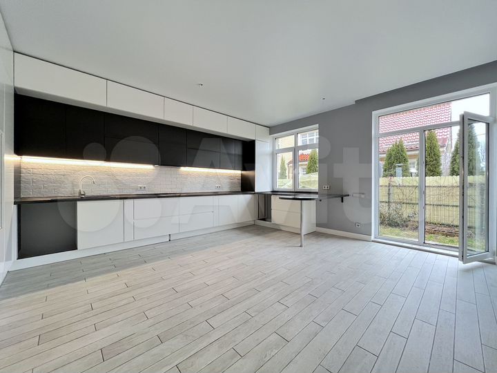 Таунхаус 150 м² на участке 1,5 сот.