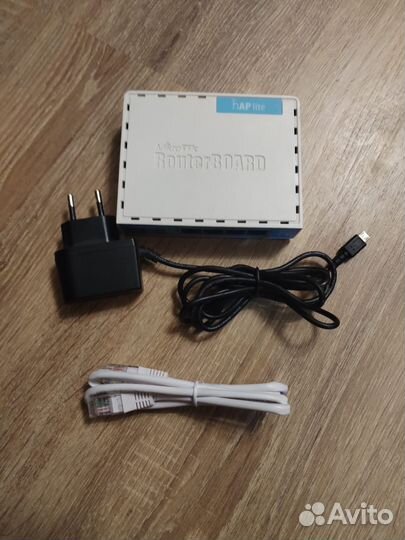 Роутер MikroTik hAP lite