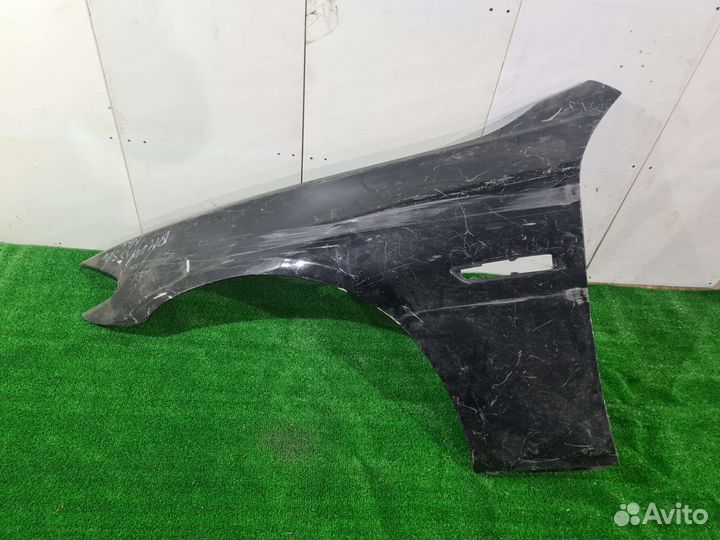 Крыло переднее левое BMW 5er F10 10-16