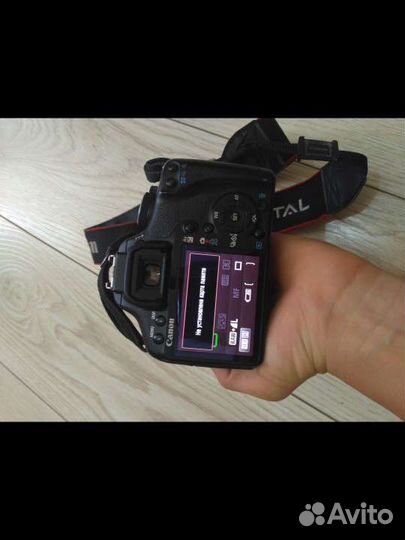 Зеркальный фотоаппарат canon 500d