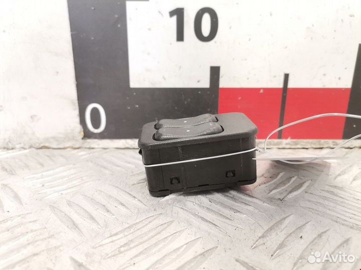 Блок управления стеклоподъемниками Opel Astra