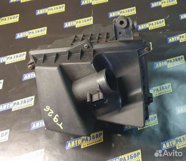 Корпус воздушного фильтра Ford Focus