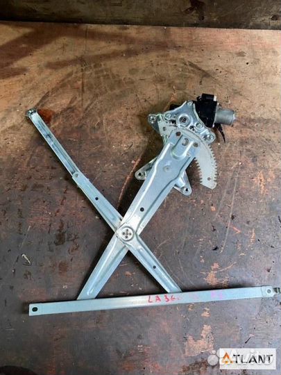 Стеклоподъемник передний левый daihatsu mira E: