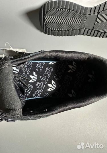 Кроссовки Adidas Retropy F2