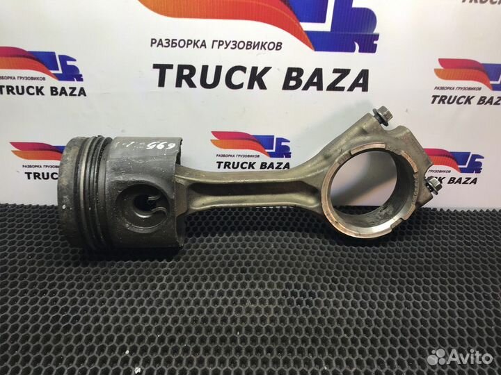 Поршень с шатуном Daf XF105