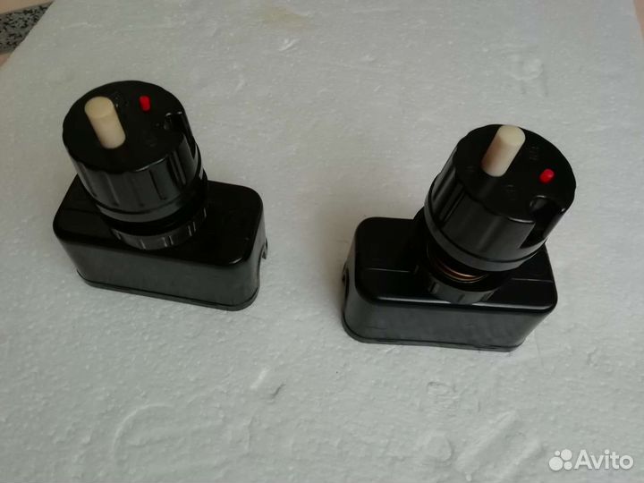 Счетчик эл. с двумя пробками в норм. раб. сост