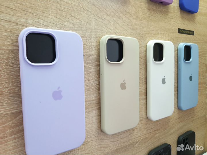 Чехлы на iPhone